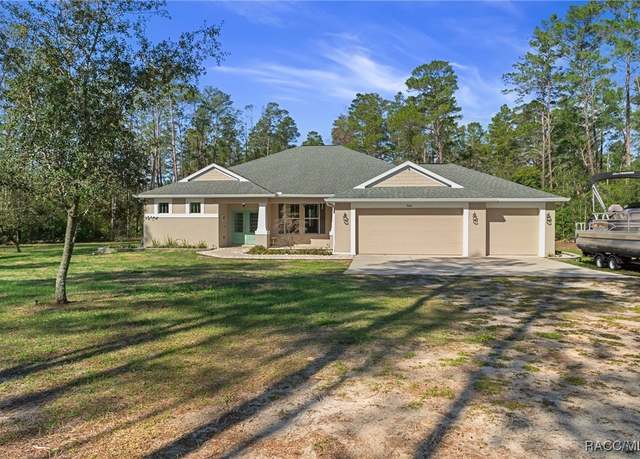 Property at 5664 S Chestnut Ter, Lecanto, FL 34461, 3 beds, 2 baths