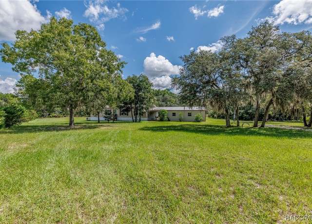 Property at 8229 N Calcutta Ave, Crystal River, FL 34433, 3 beds, 2 baths