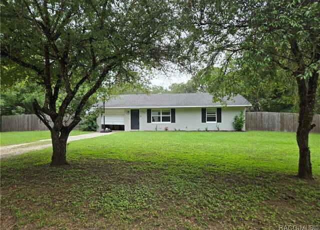 Property at 3717 E Lewis Ln, Inverness, FL 34453, 2 beds, 1 bath