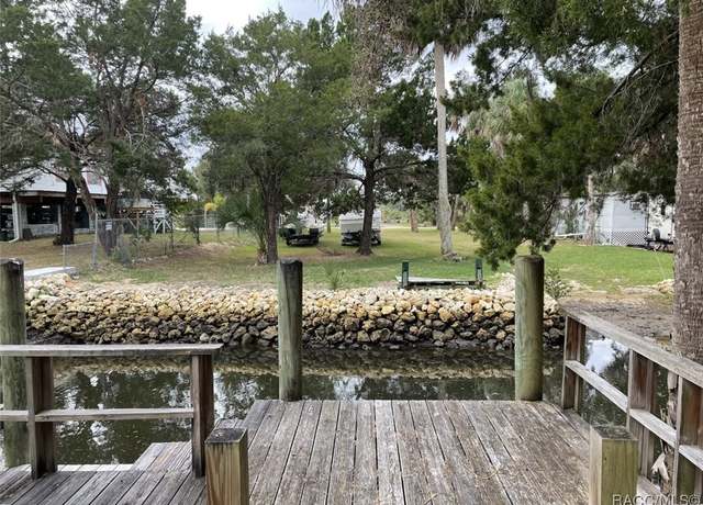 Property at 14360 W Seashell Ct, Crystal River, FL 34429