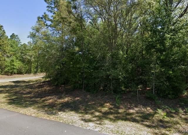 Property at 8753 N Zurich Way, Citrus Springs, FL 34434