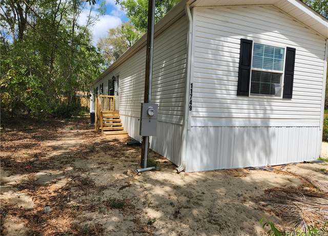 Property at 11749 E Cardinal Pl, Floral City, FL 34436, 3 beds, 2 baths
