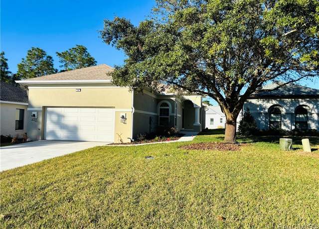 Property at 26 Beech St #11, Homosassa, FL 34446, 3 beds, 2 baths
