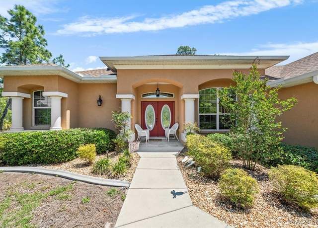 Property at 39 Linder St, Homosassa, FL 34446, 3 beds, 2 baths