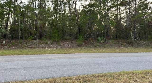 Photo of 25 Village Center Dr, Homosassa, FL 34446