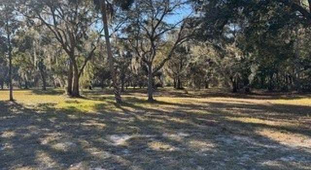 Photo of 20 Cove Rd, Inglis, FL 34449