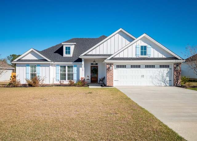 Property at 109 Mona Way, Hahira, GA 31632, 4 beds, 2 baths