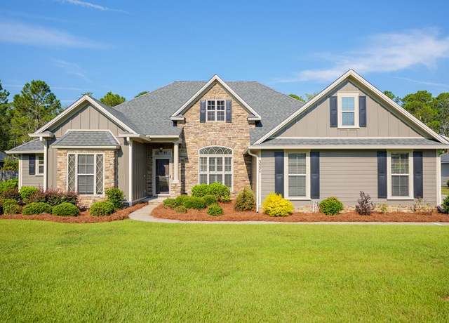 Property at 3550 Knights Mill Dr, Valdosta, GA 31605, 4 beds, 3 baths