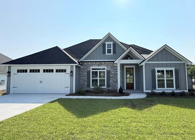 Property at 5055 Hatfield Cir, Hahira, GA 31632, 4 beds, 3 baths