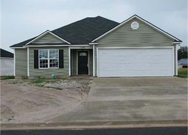 Property at 5098 Branch Point Dr, Valdosta, GA 31605, 3 beds, 2 baths