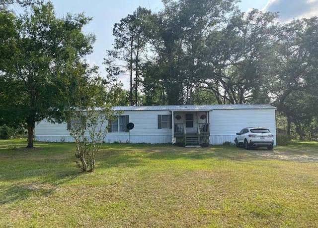 Property at 5127 Mellow Dr, Valdosta, GA 31605, 3 beds, 2 baths