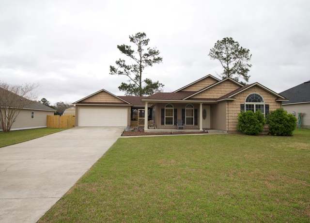 Property at 4715 Stonewall Cir, Valdosta, GA 31605, 3 beds, 2 baths