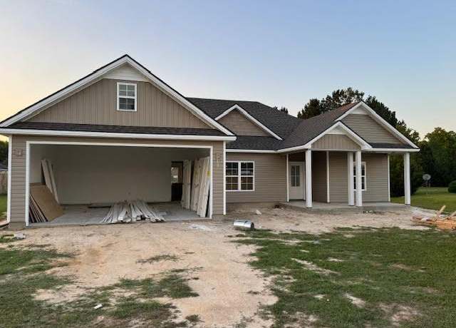 Property at 3824 Merriman Ct, Valdosta, GA 31605, 4 beds, 2 baths