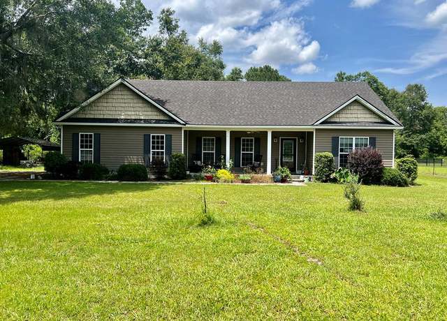 Property at 24 Robert Day Rd, Adel, GA 31620, 3 beds, 2 baths