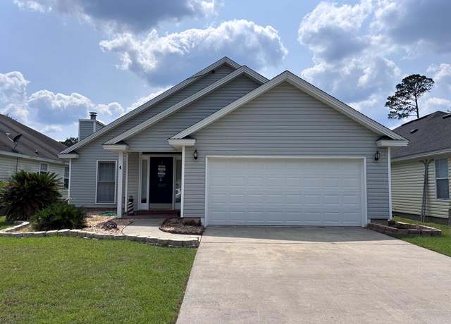 Property at 3417 Sussex Dr, Valdosta, GA 31605, 3 beds, 2.5 baths