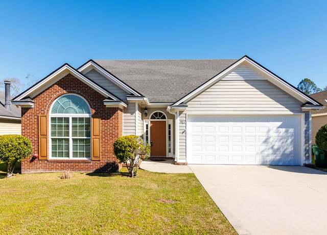 Property at 3887 Napa Dr, Valdosta, GA 31605, 3 beds, 2 baths