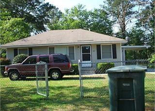 Property at 809 Lausanne Dr, Valdosta, GA 31601, 3 beds, 1 bath