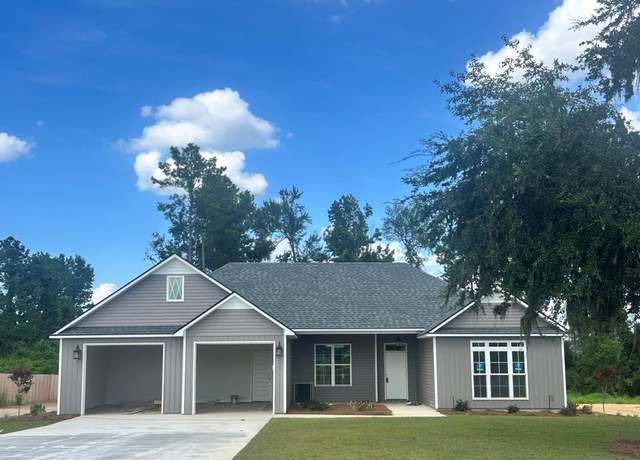 Property at 11 Gatling Way, Lakeland, GA 31635, 4 beds, 2 baths