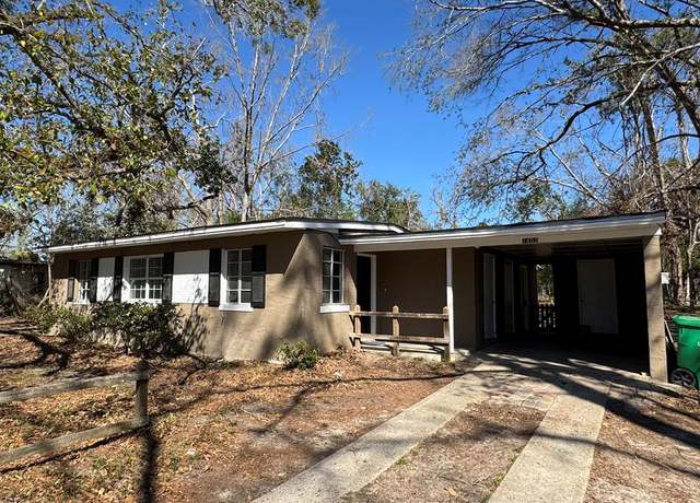 Property at 1402 Leone Ave, Valdosta, GA 31602, 3 beds, 1 bath