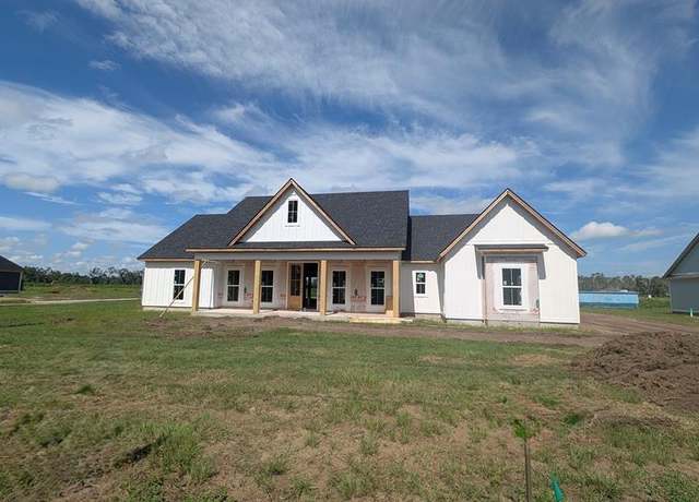 Property at 801 Long Pond Rd, Lake Park, GA 31636, 4 beds, 2.5 baths