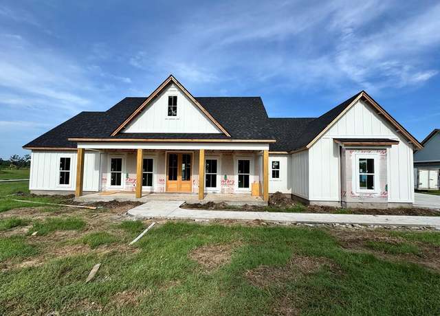 Property at 801 Long Pond Rd, Lake Park, GA 31636, 4 beds, 2.5 baths