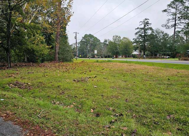Property at 907 Adel Rd, Nashville, GA 31639