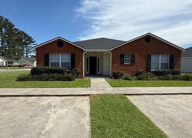 Property at 300 Brookfield Rd, Valdosta, GA 31602, 4 beds, 4 baths