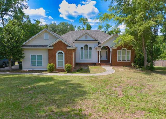 Property at 5168 Cypress Dr, Lake Park, GA 31636, 5 beds, 3.5 baths