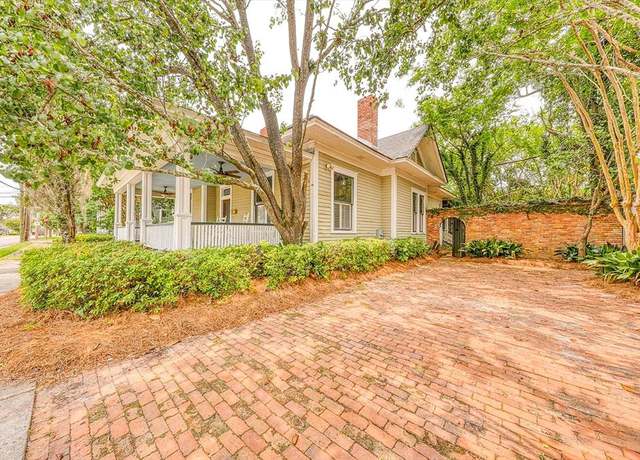 Property at 403 River, Valdosta, GA 31601, 2 beds, 2.5 baths
