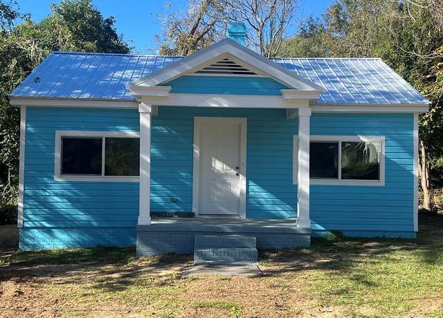 Property at 119 E Merrill St, Thomasville, GA 31792, 2 beds, 1 bath