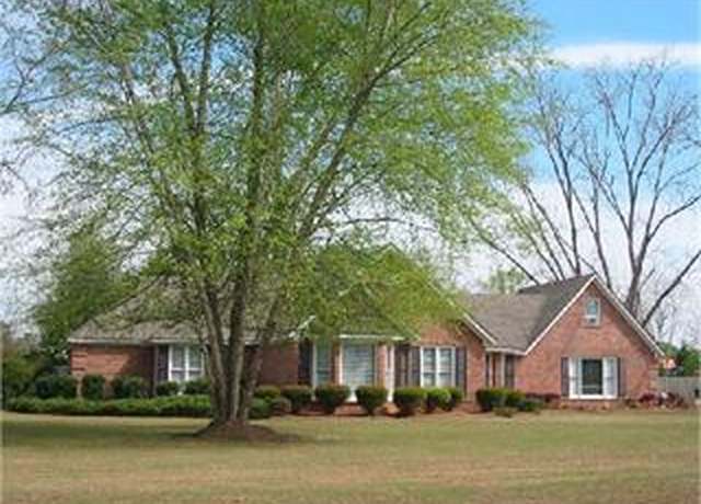Property at 4505 Wellington Dr, Hahira, GA 31632, 5 beds, 4 baths
