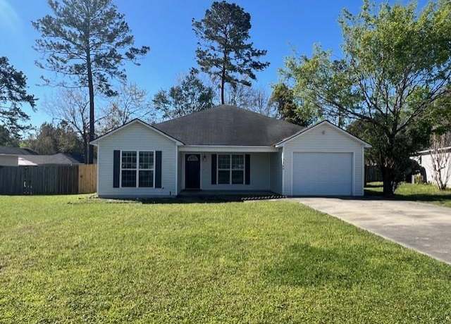 Property at 3664 Druid Oaks Dr, Valdosta, GA 31602, 3 beds, 2 baths