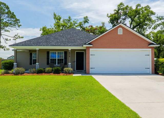 Property at 4914 Stonewall Cir, Valdosta, GA 31605, 3 beds, 2 baths