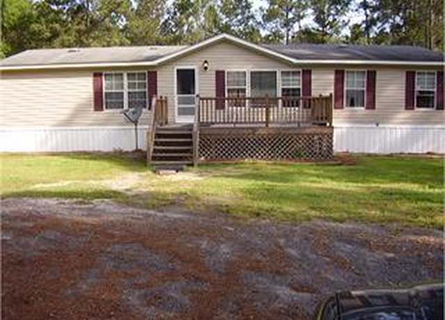 Property at 30 Knowles Rd, Ray City, GA 31645, 4 beds, 2 baths