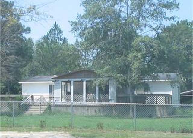 Property at 14 Rebecca Ln, Ray City, GA 31645, 3 beds, 2 baths