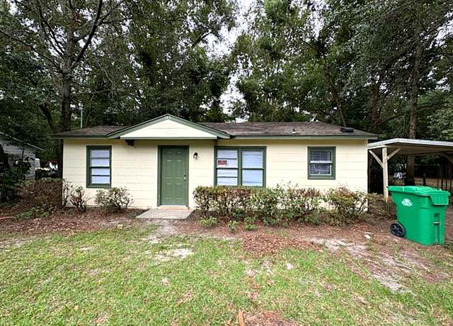 Property at 743 E Brookwood Dr, Valdosta, GA 31601, 2 beds, 1 bath