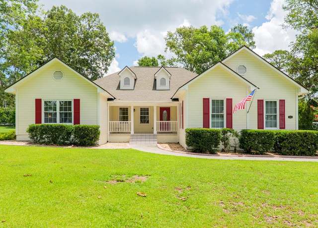 Property at 4508 Golden Oaks Dr, Valdosta, GA 31602, 3 beds, 2 baths