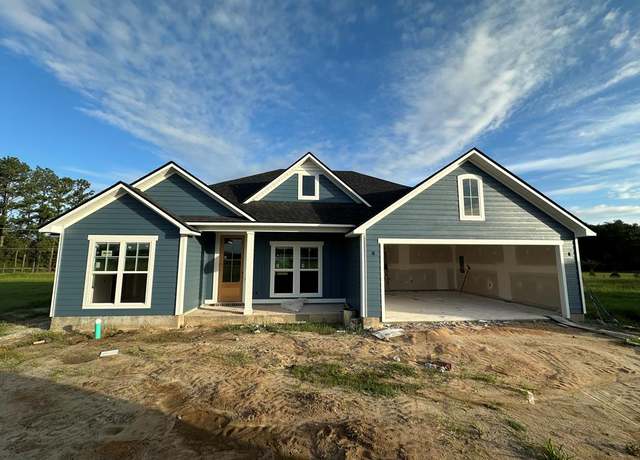Property at 307 Barry Field Cir, Hahira, GA 31632, 4 beds, 2 baths