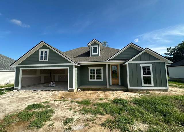 Property at 315 Barry Field Cir, Hahira, GA 31632, 4 beds, 2 baths