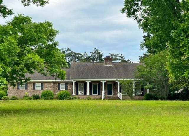 Property at 114 Brier Patch Rd, Cordele, GA 31015, 4 beds, 3.5 baths