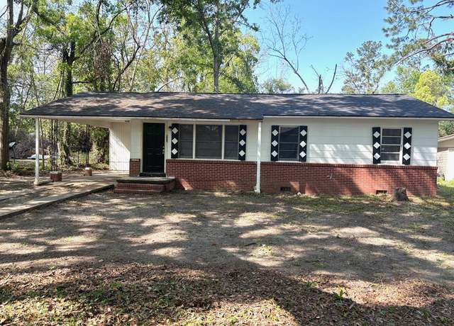 Property at 902 E Cranford Ave, Valdosta, GA 31602, 3 beds, 1 bath