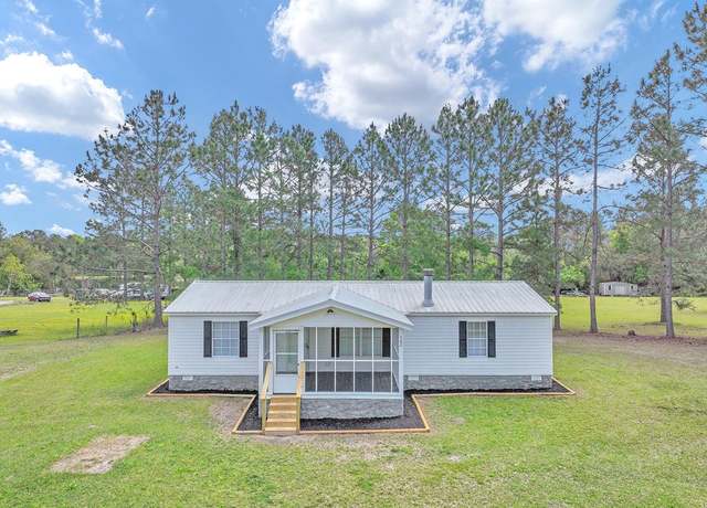 Property at 108 Chapel Hill Cir, Enigma, GA 31749, 3 beds, 2 baths