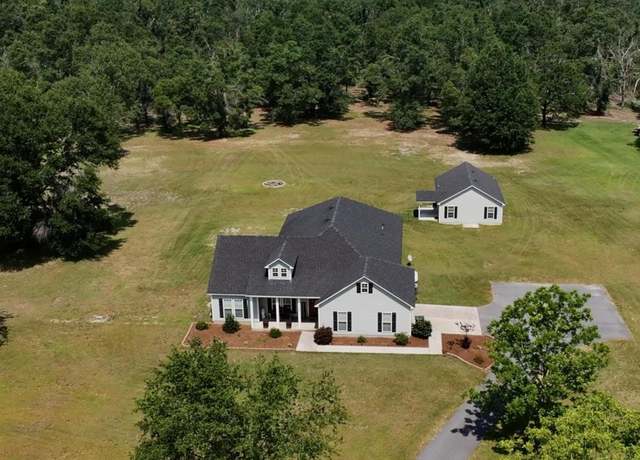 Property at 6377 Lake Alapaha Blvd, Naylor, GA 31641, 5 beds, 3 baths