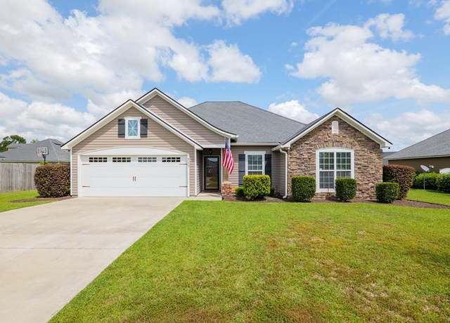 Property at 4055 Mckenzie Ln, Valdosta, GA 31605, 4 beds, 2 baths