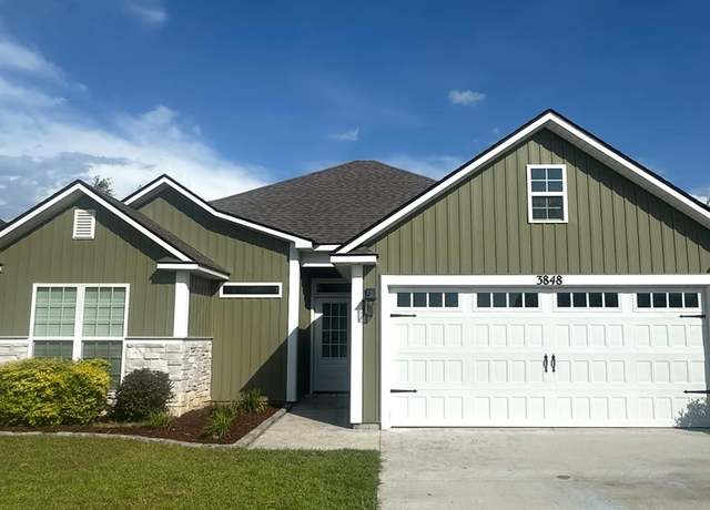 Property at 3848 Zaun Cir, Valdosta, GA 31605, 3 beds, 2 baths