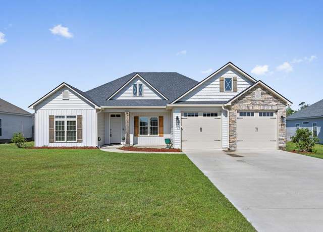 Property at 4005 Valiant Ct, Valdosta, GA 31605, 4 beds, 3 baths