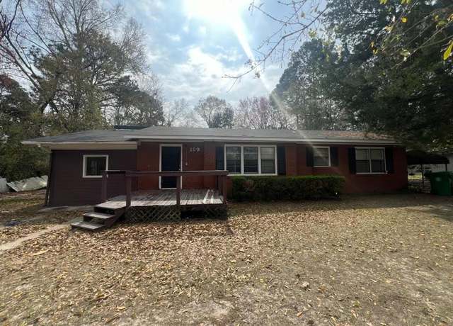 Property at 109 Hamm St, Valdosta, GA 31602, 3 beds, 2 baths