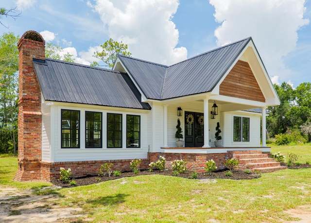 Property at 6211 Hardee Rd, Hahira, GA 31632, 3 beds, 2.5 baths