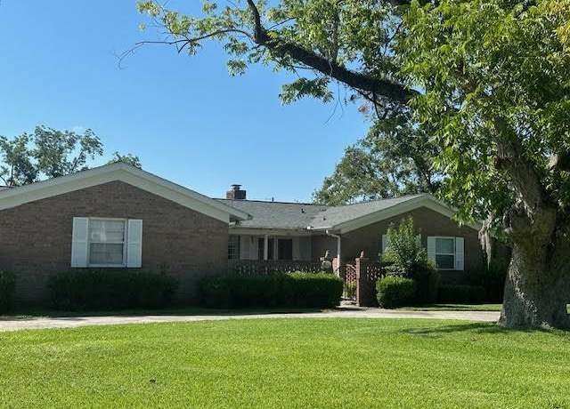 Property at 2517 Rolling Rd, Valdosta, GA 31602, 3 beds, 2.5 baths