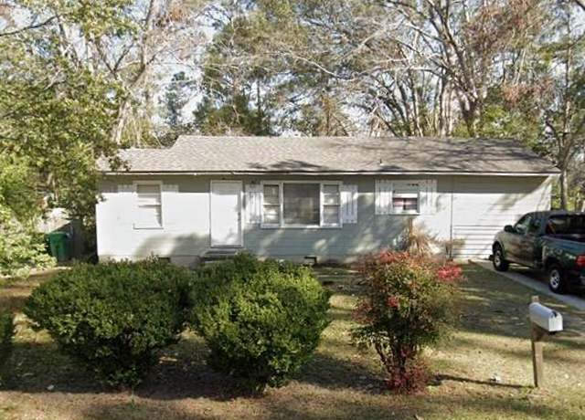 Property at * Vallotton Dr #5, Valdosta, GA 31601, 11 beds, 4 baths